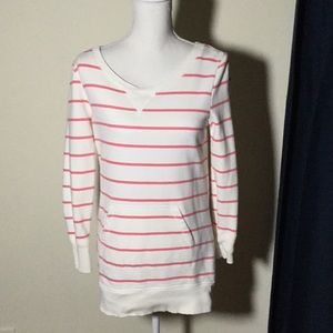 Old Navy Long Sleeved Sweatshirt
